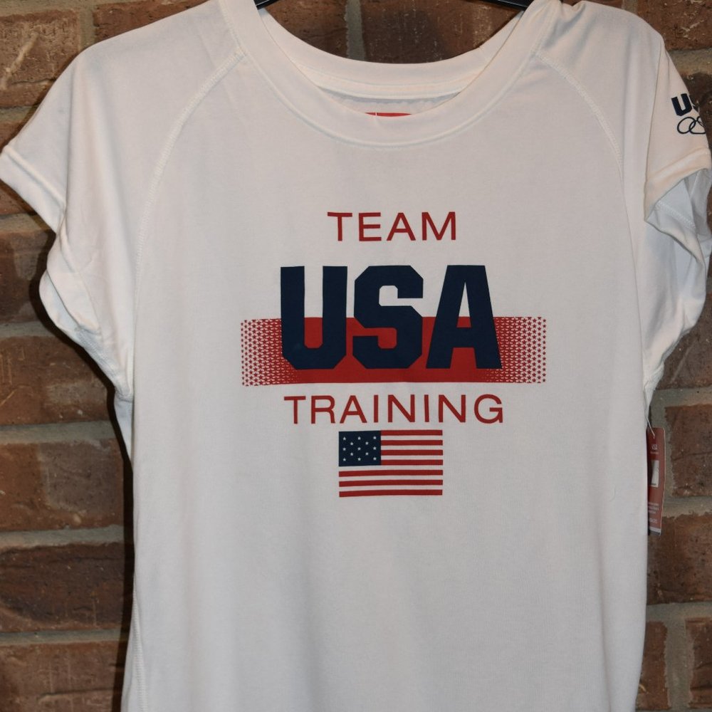 NWT Team Apparel T-Shirt Womens XL Red White Blue Team USA Training Short Sleeve